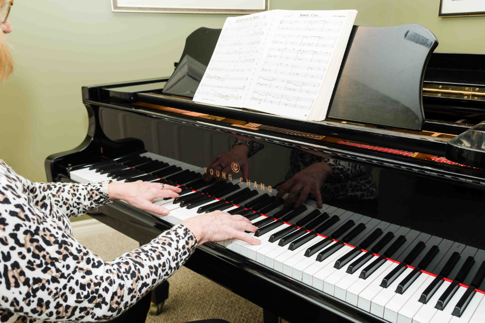 hands on piano keys